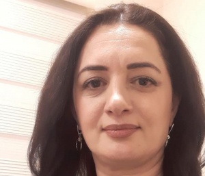 Ayna Məmmədova: "Şeir var ki, m&uuml;tləq səsə &ccedil;evrilməlidir..." - M&uuml;sahibə