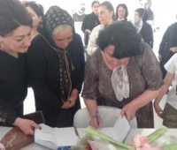 Dilarə Rüstəmin “Məni göylərdə axtarın” kitabının təqdimatı olub