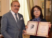 Arifə Əliyeva Rəsul Rza mükafatına layiq görülməsi münasibətilə sevincini bölüşüb