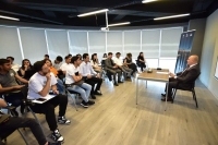 Gənclər təşkilatlarının nümayəndələri ilə  yazıçı Varisin görüşü keçirilib