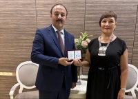 Əkbər Qoşalı Başqurdistan Yazı&ccedil;ılar Birliyinin ən y&uuml;ksək medalı ilə təltif olunub