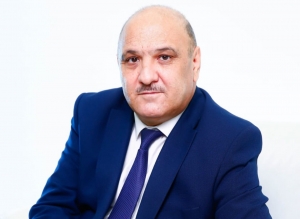 BİRİ İKİSİNDƏ layihəsində Zahid Əzizin şeirləri