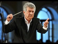 Məşhur dirijrumuzu gənc nəsil niyə tanımasın ki?
