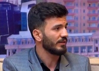 BİRİ İKİSİNDƏ – Ulucay Akifin şeirləri