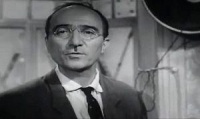 İqtisad oxudu, tibb oxudu, ancaq sonda səhnəni seçdi