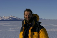 Everest zirvəsini fəth edən ilk azərbaycanlı