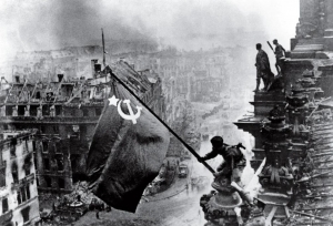 Time təqdim edir: &quot;Reyxstaq üzərində qələbə bayrağı&quot;
