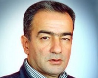 “Evləri köndələn yar” və “Yaşıl eynəkli adam” onu tamaşaçıya sevdirdi
