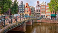 Amsterdam - dünyanın ən gözəl şəhəri elan edilib