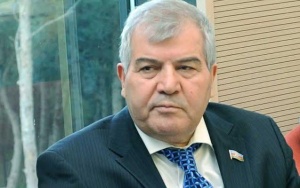Sabir R&uuml;stəmxanlı &ndash; Ədəbiyyat və milli kimlik yolu
