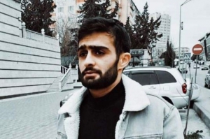 “Söz verdim Allaha, şeir yazmaram, qadın qulağına pıçıldanası…”