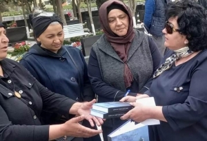 Dilarə Rüstəmin “Məni göylərdə axtarın” kitabı
