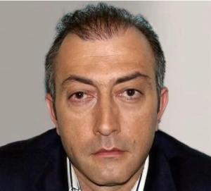 Cağdaş teleserial bazarının əsas satıcısı RÖVŞƏN İSAX