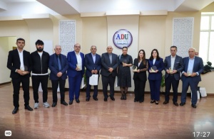 "Ədəbiyyat adamı" m&uuml;kafatları &ouml;z sahiblərini tapdı