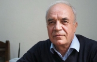 “Vuruldum nisgilinə...” -  Əhməd Qəşəmoğlunun şeirləri