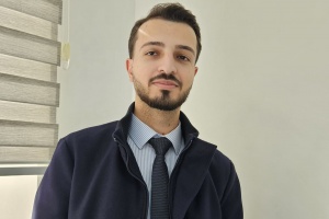 Ədəbiyyat bizi daha yaxşı insan edir?