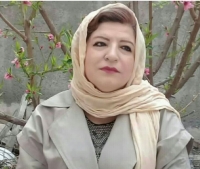 “Gedibsən, yalqızlıq kafesindəyəm” - Güney Azərbaycandan Səhər Xiyavinin şeirləri