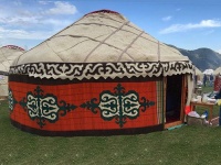 Türk çadır mədəniyyətindən monumental memarlığa keçid