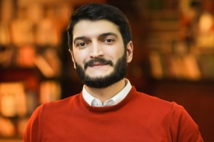 BİRİ İKİSİNDƏdə Aqşin Evrənin şeirləri
