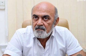 Şair olmaq istəməyən xalq artisti... - PORTRET