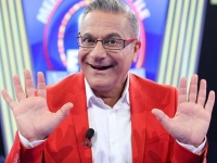 Günə 10 min qazanan şoumen
