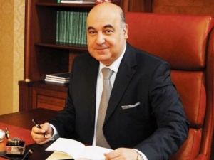 Bu gün Xalq yazıçısı Çingiz Abdullayevin doğum günüdür