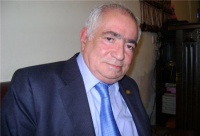 MÜTALİƏ MƏDƏNİYYƏTİ ÜÇÜN SEÇMƏLƏR – Vahid Əzizin şeirləri