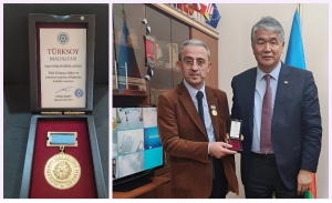 Səlim Babullaoğlu TÜRKSOY tərəfindən təltif olundu