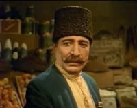 Kişinin altına pişik qoydular...