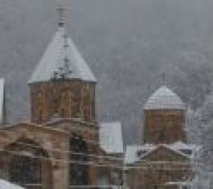 Reza Deqati Xudavəng monastır kompleksindən çəkdiyi fotoları paylaşıb