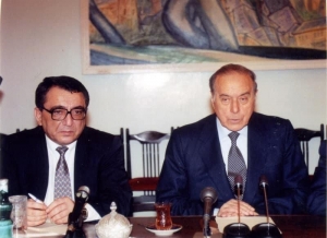 Həkimlikdən Ali Sovet sədrinin müavinliyinədək