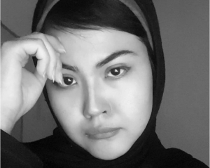 GÜNEY AZƏRBAYCAN POEZİYASI ANTOLOGİYASInda Sara Nacidən “Öp məni” şeiri