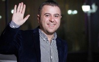 Bozbaş pikçersin tez parlayan, tez də solan Ağsaqqalı
