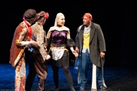 Trabzonda keçirilən beynəlxalq teatr festivalı yekunlaşıb