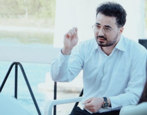 “Sevimli qeyd dəftərimin nə vaxtsa itəcəyindən qorxuram...” – MÜSAHİBƏ