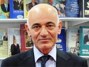Şair Vaqif Bəhmənlini diri ikən öldürmək istəyənlər