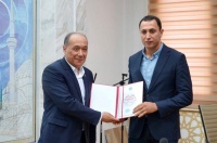 Diaspor rəhbəri Fəxri Fərmanla təltif edilib