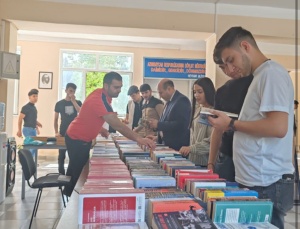 “Kitab karvanı&quot; yenə Ağdamdan keçdi