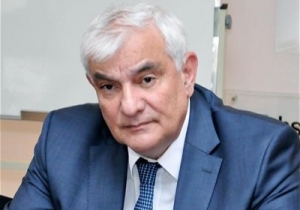 Varisin “Qızıl cib saatı” – KAMAL ABDULLA YAZIR