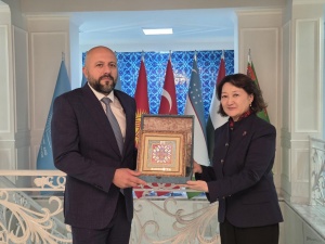 Состоялась встреча между президентом Фондом тюркской культуры и наследия и председателем Управления Государственного историко-архитектурного заповедника &quot;Ичеришехер&quot;