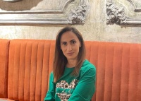 Xatirə yollarının kəpənəksevər yolçusu