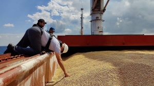 Günün fotosu: Ukrayna yaşayır, mücadilə edir