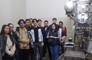 İstehsalat təcrübəsi tələbələr üçün çox önəmlidir