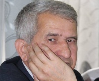 “Kölgə ütüləmək gəlmir əlimdən…”