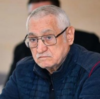 Səhnəni və kameranı m&uuml;qəddəs sayan ziyalı