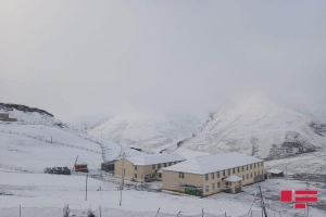 Ən çox oxunan: Qubanın Xınalıq kəndinə qar yağıb