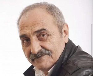 Xan kimi məğrur, q&uuml;rurlu, ağayanə aktyor...