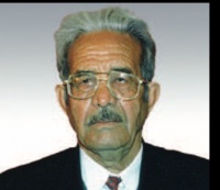 80 yaşında da əlində dəf səhnəyə &ccedil;ıxıb