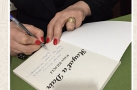 “Azərbaycan ədəbiyyatı deyəndə ağlıma ilk gələn Füzuli və Nəsimi olur” - Fulya Kılıçlı
