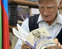 Bir yazıçını dilənçi obrazında təqdim etmək olarmı?